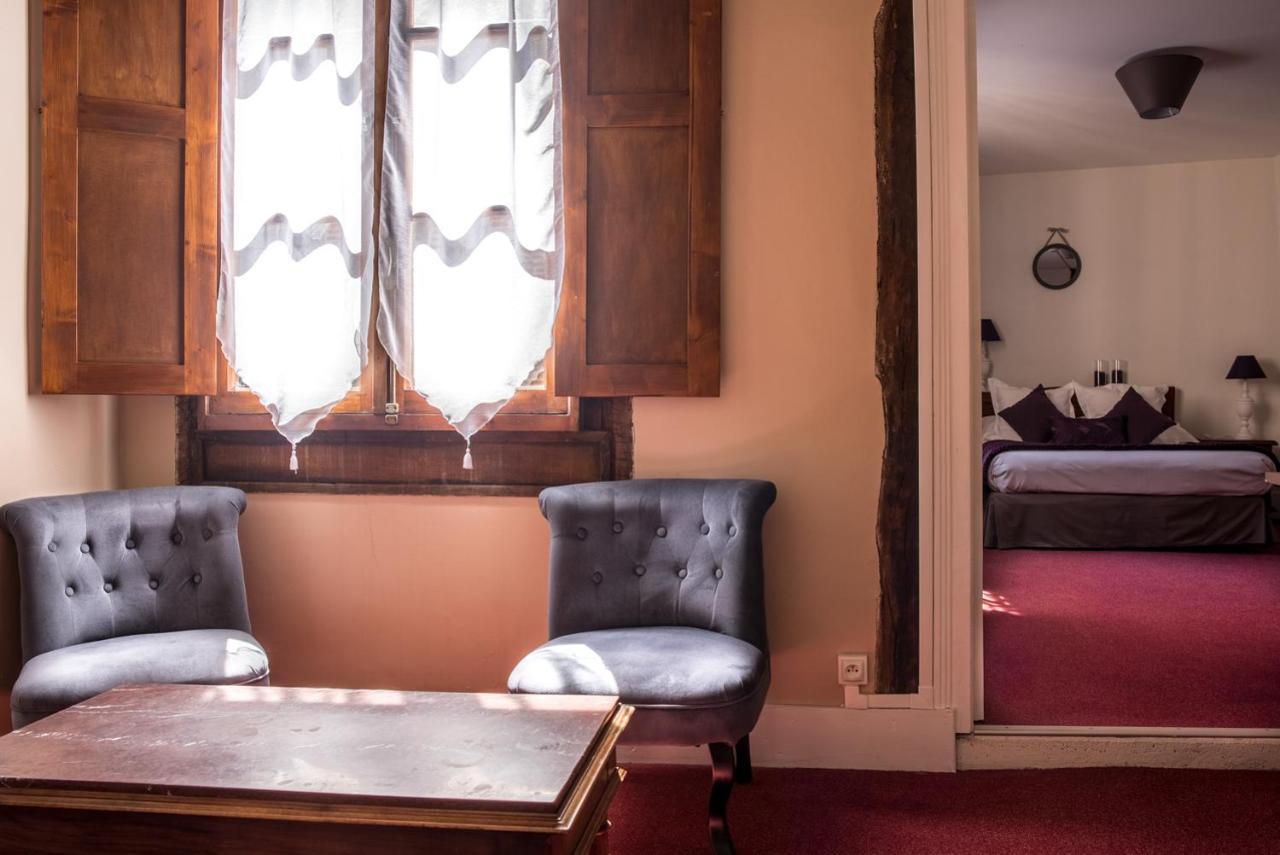 Hotel Raymond VII Cordes Sur Ciel Exteriör bild